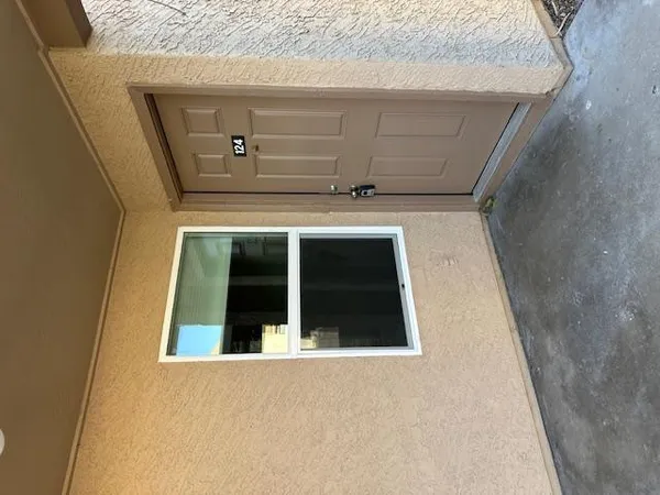 $1,325 | 260 West 8th Avenue, Unit 123, Mesa, AZ 85210