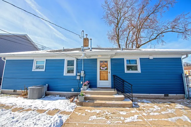 $359,000 | 467 North Haber Court, Northlake, IL 60164