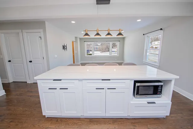 $359,000 | 467 North Haber Court, Northlake, IL 60164