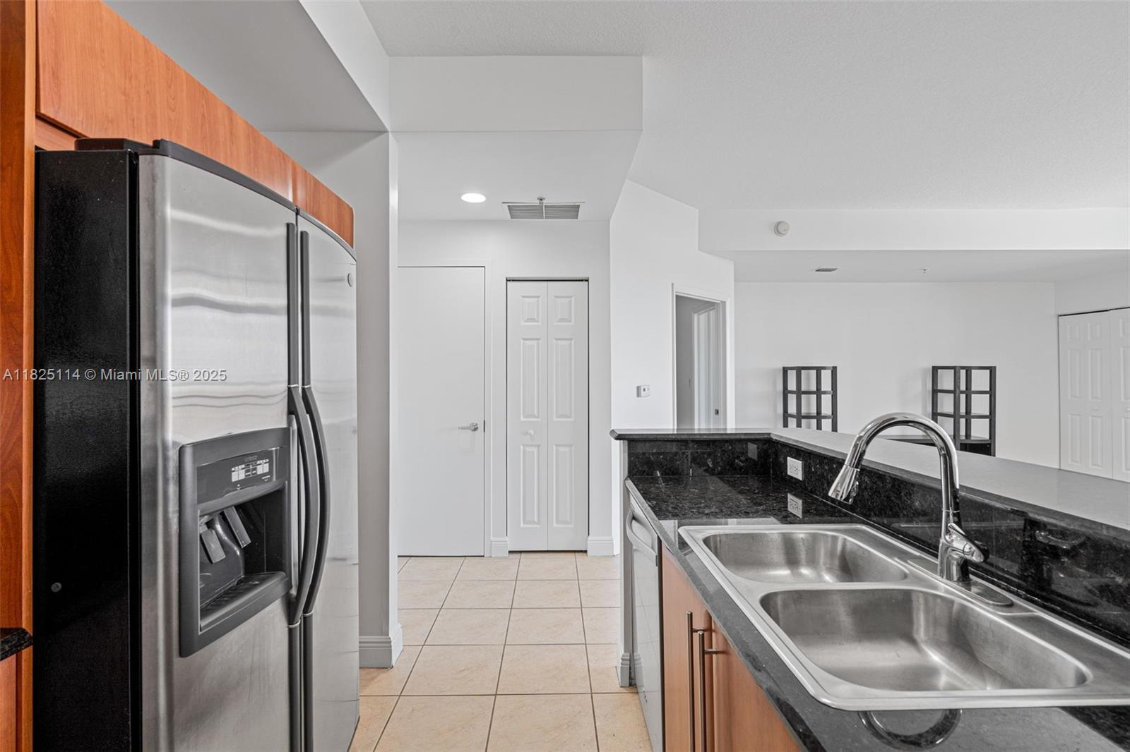 3232 Southwest 22nd Terrace, Unit 604 Miami, FL 33145 - Photo 15 of 29