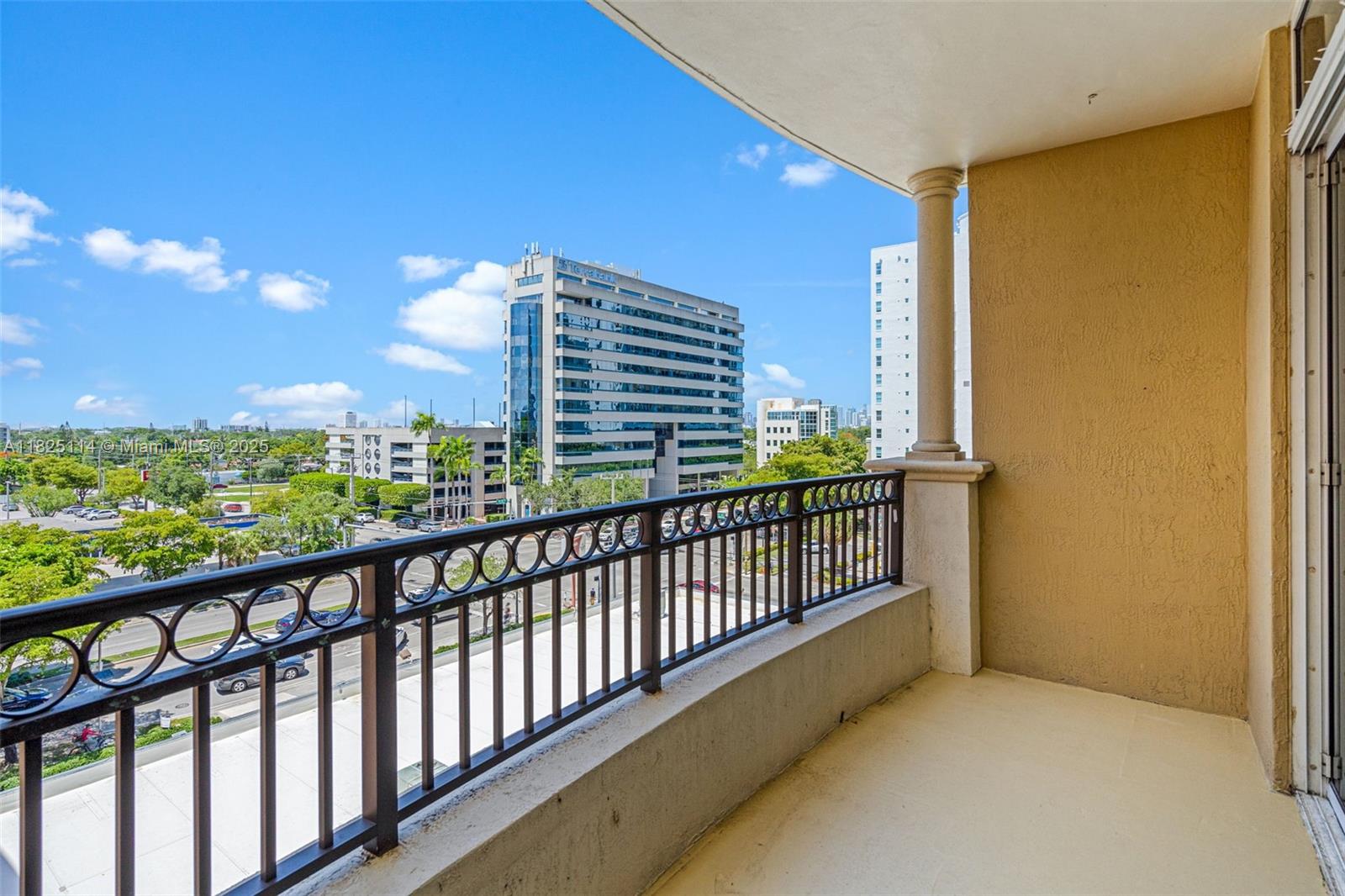 3232 Southwest 22nd Terrace, Unit 604 Miami, FL 33145 - Photo 28 of 29