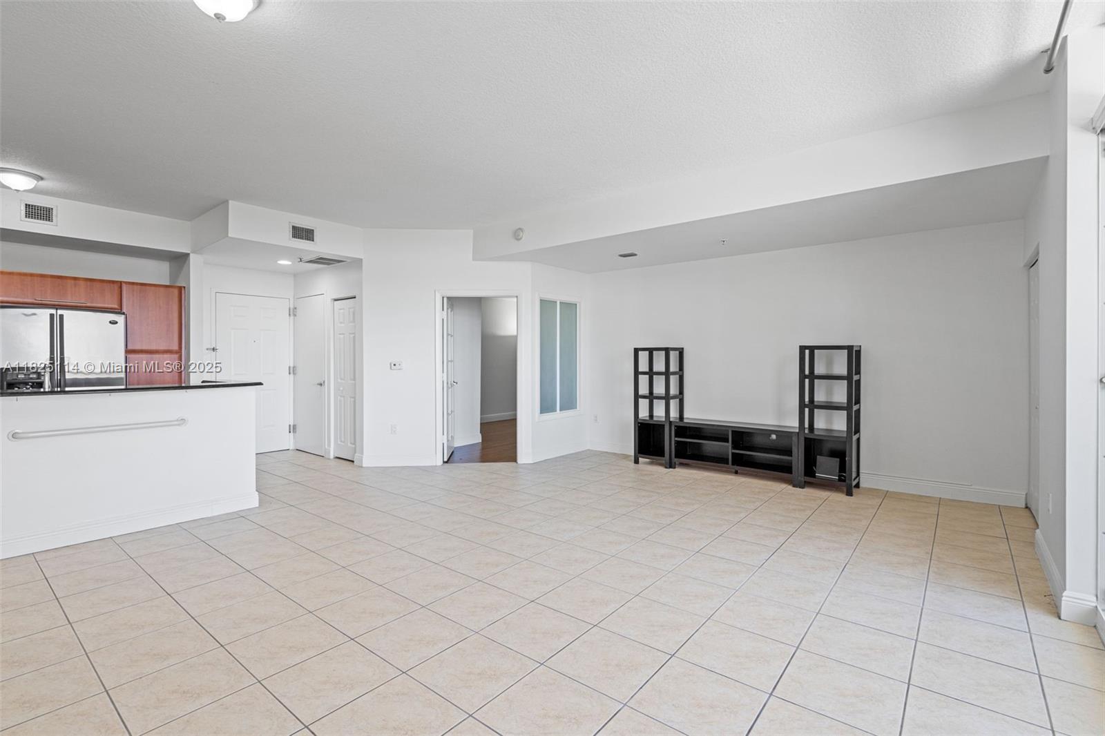 3232 Southwest 22nd Terrace, Unit 604 Miami, FL 33145 - Photo 10 of 29