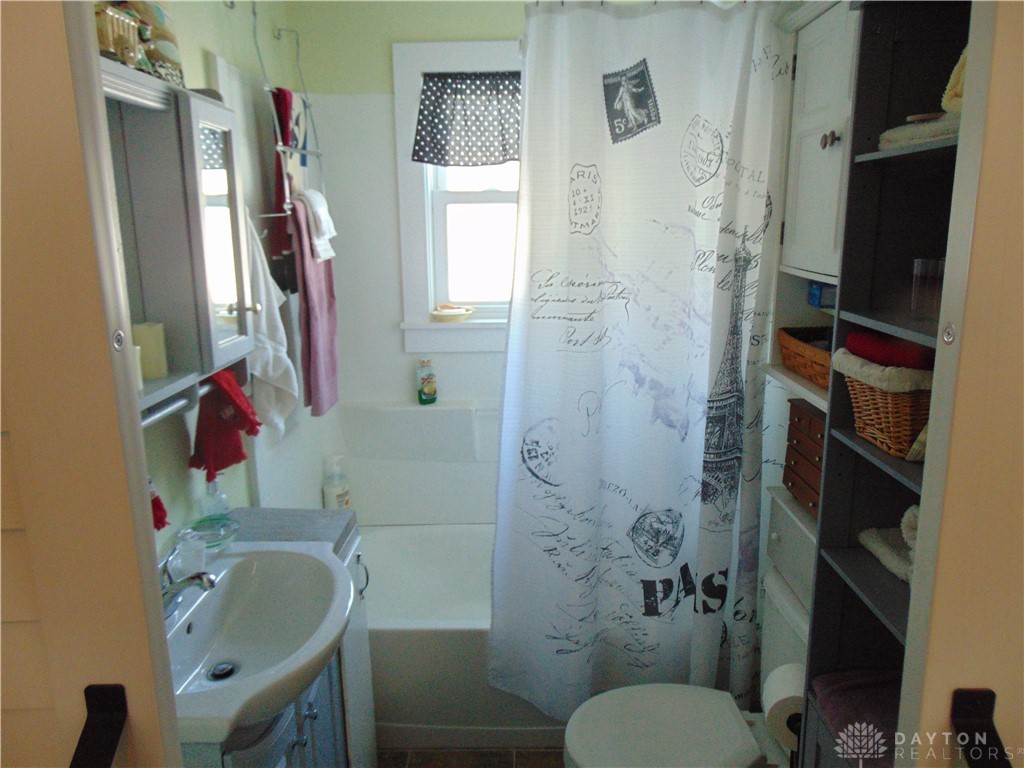 2121 Rector Avenue Dayton, OH 45414 - Photo 6 of 32 Gallery Image 6
