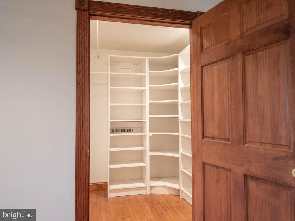 10 Fairmount Road Quarryville, PA 17566 - Photo 30 of 69 Walk-in Closet