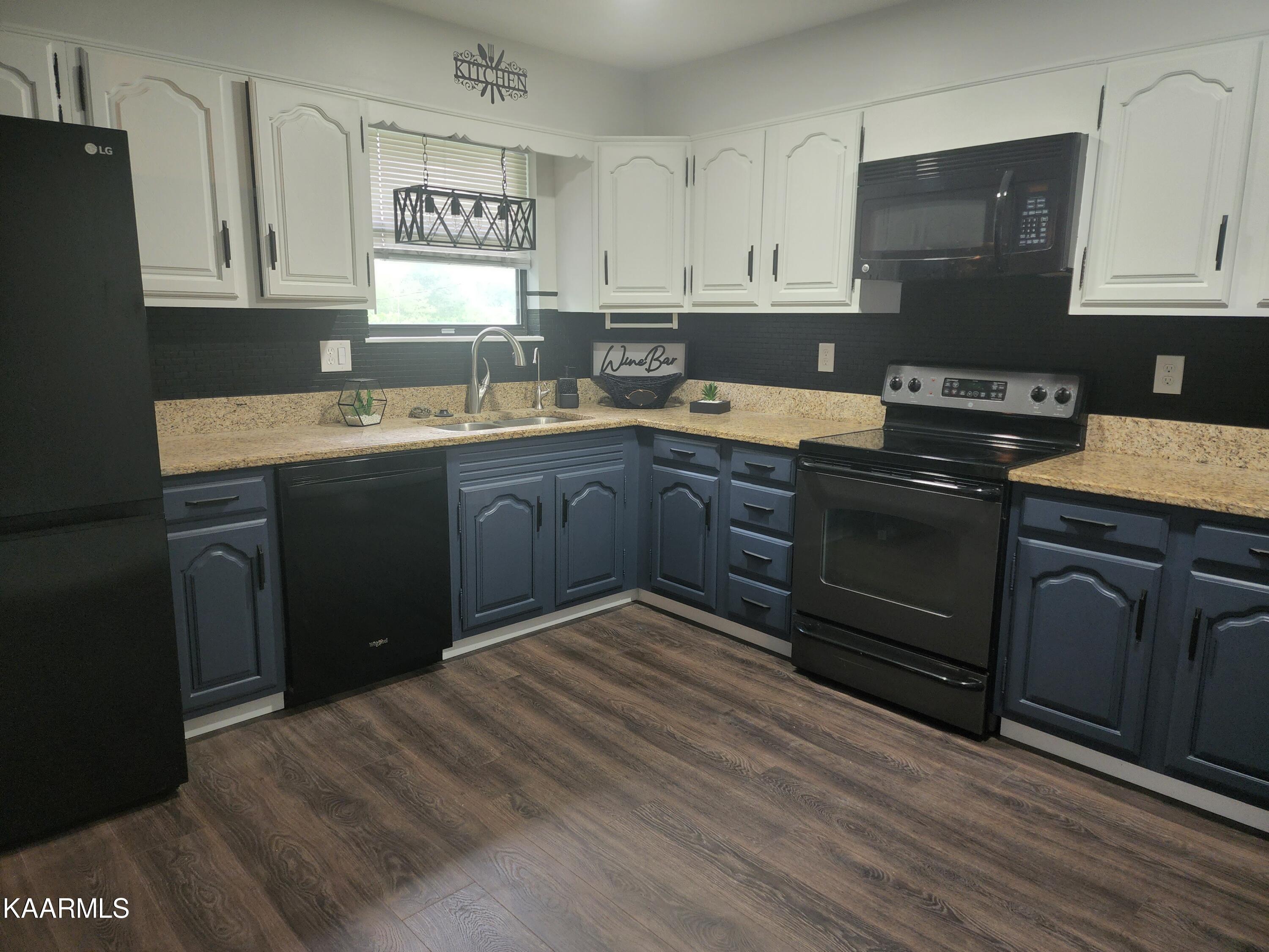 7918 Dan McBee Road Corryton, TN 37721 - Photo 8 of 25 20220608_165525