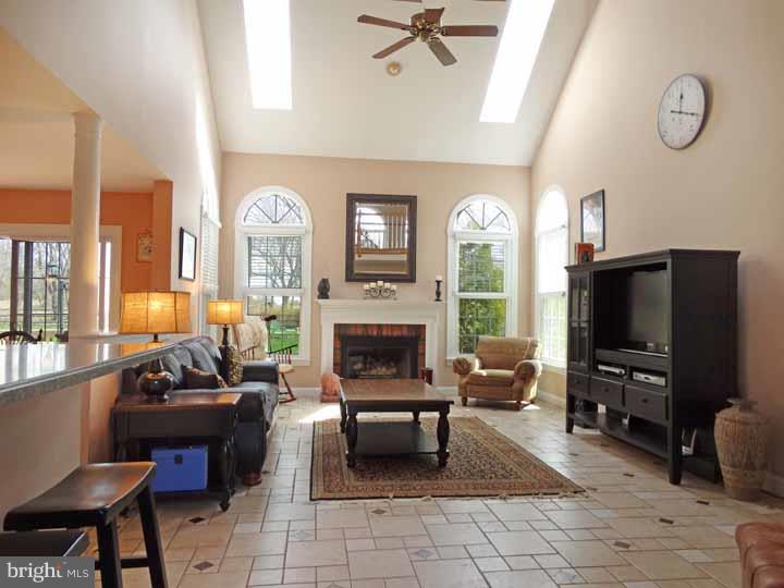 1558 Brookfield Road Newtown, PA 18940 - Photo 6 of 25 Family Room