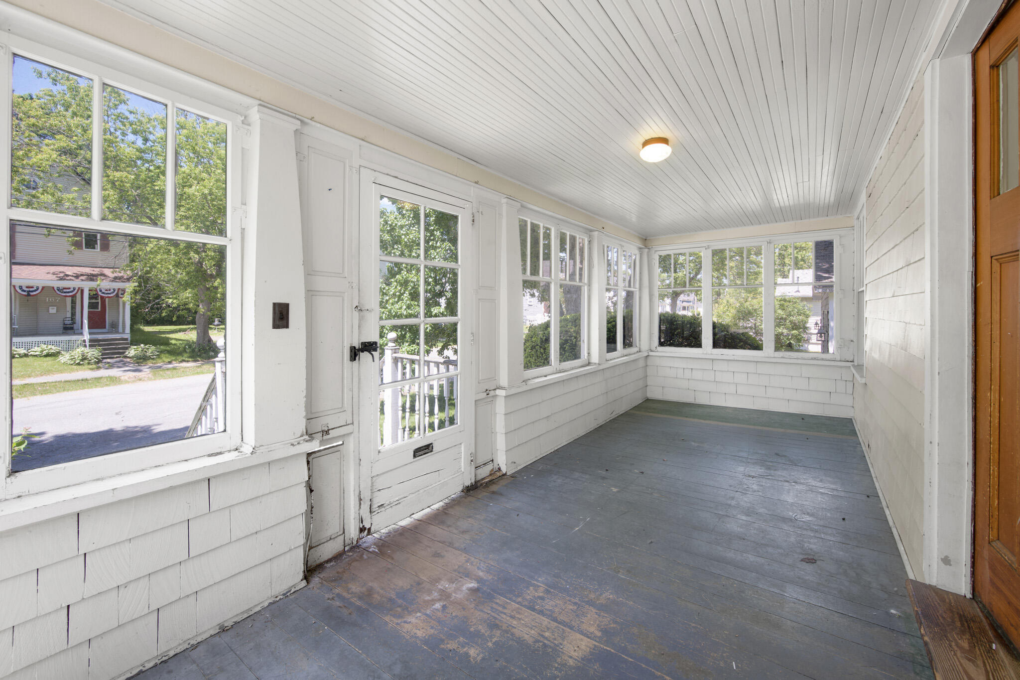 164 7th Street Bangor, ME 04401 - Photo 5 of 51 Sunroom/Entry