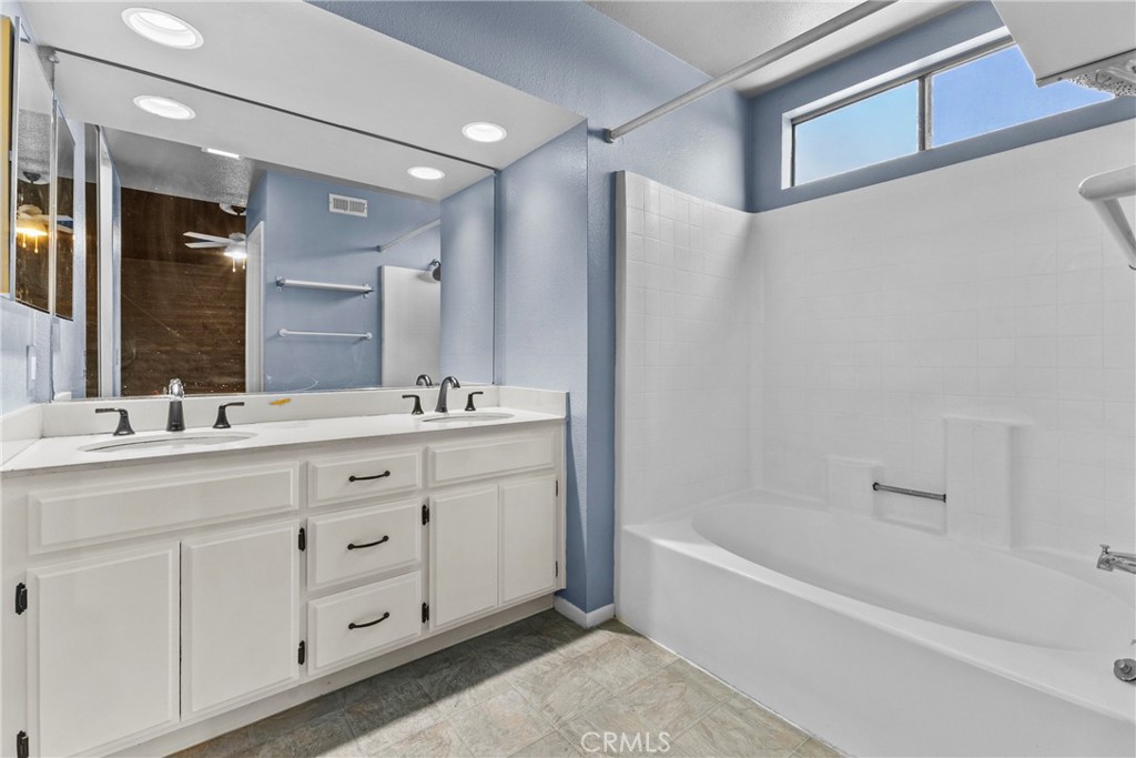 1034 Bridle Path Way Oceanside, CA 92057 - Photo 15 of 41