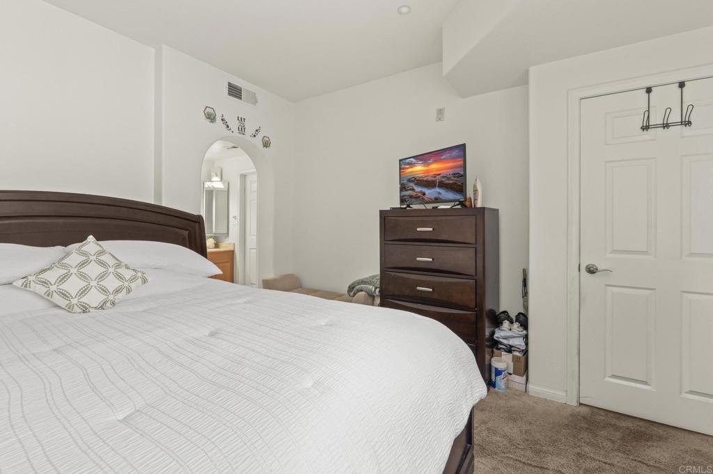 2715 Lake Pointe Drive, Unit 116 Spring Valley, CA 91977 - Photo 25 of 50