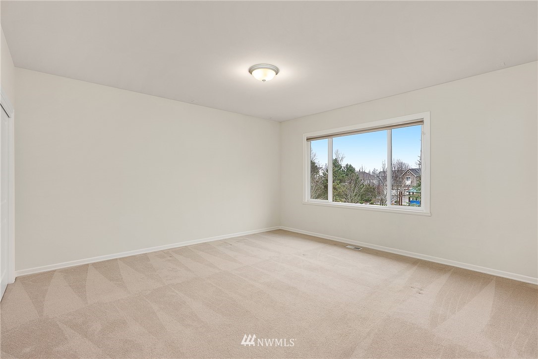 5618 Northeast 4th Court Renton, WA 98059 - Photo 29 of 38
