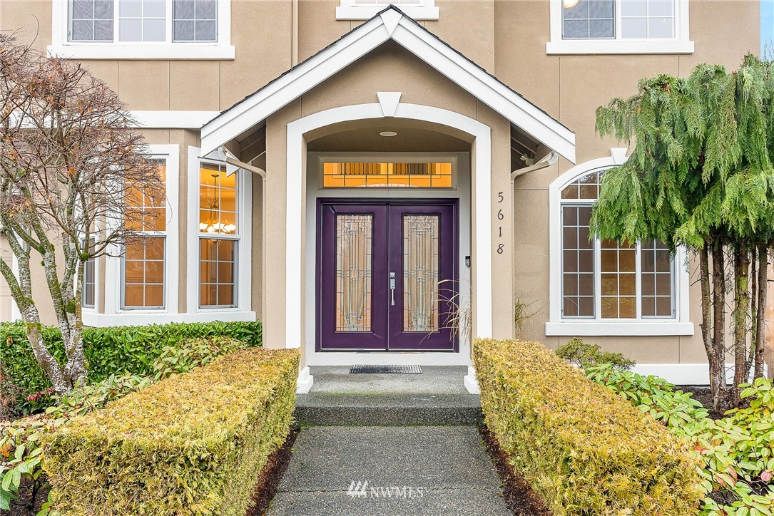 5618 Northeast 4th Court Renton, WA 98059 - Photo 5 of 38