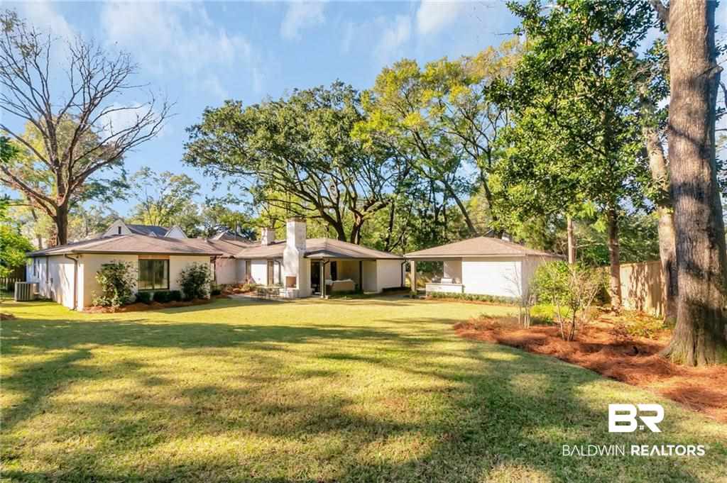 53 North Hawthorne Place Mobile, AL 36608 - Photo 4 of 37