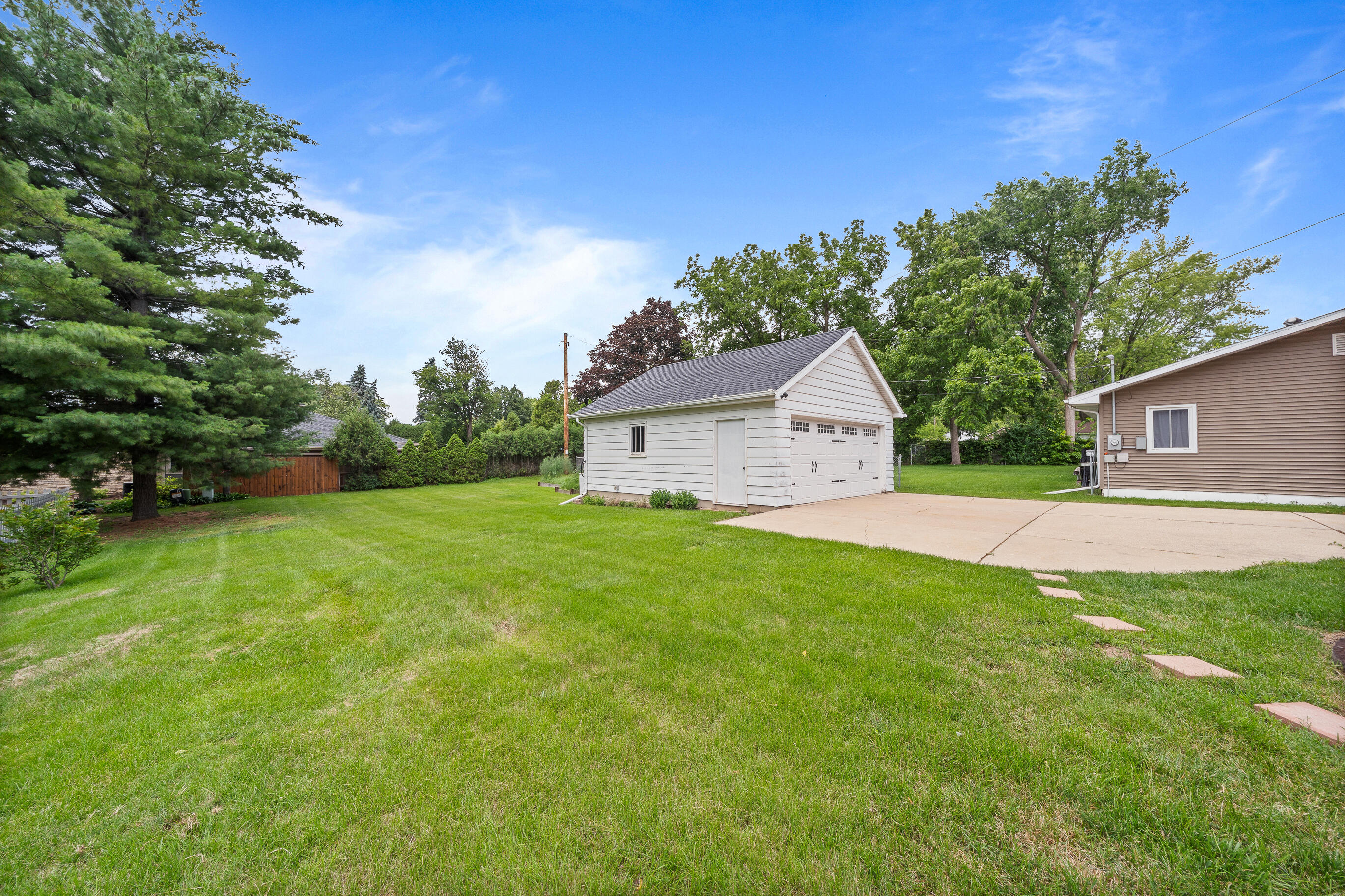 1105 Barnes Street Delavan, WI 53115 - Photo 38 of 52 Backyard / Shed
