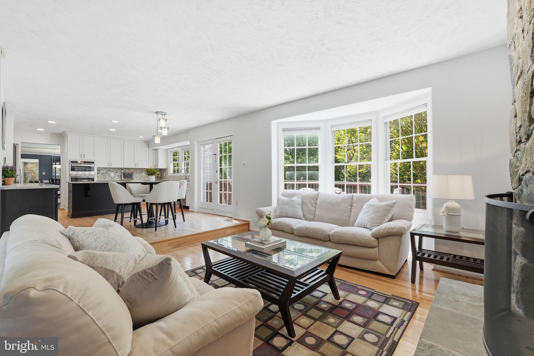 2324 Club Pond Lane Reston, VA 20191 - Photo 11 of 41