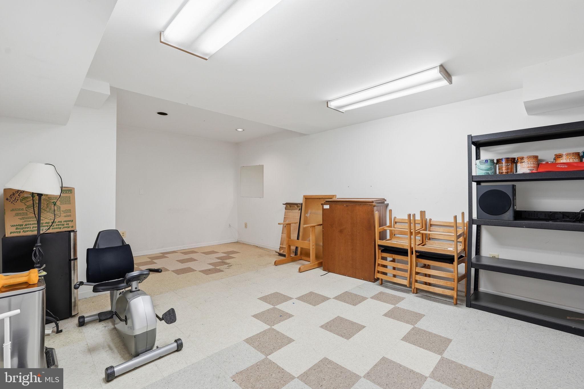 2324 Club Pond Lane Reston, VA 20191 - Photo 38 of 41