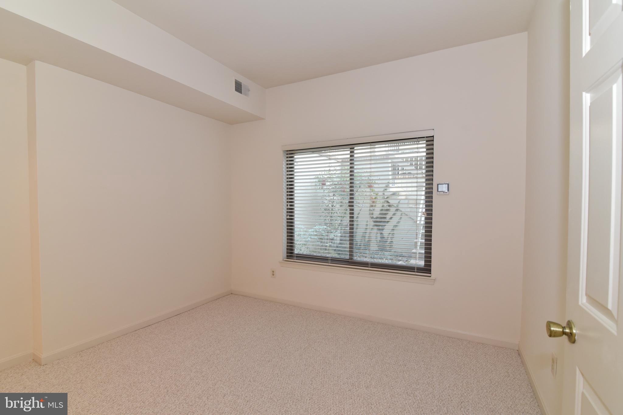11238 Harbor Court, Unit 11238 Reston, VA 20191 - Photo 13 of 35 Gallery Image 13