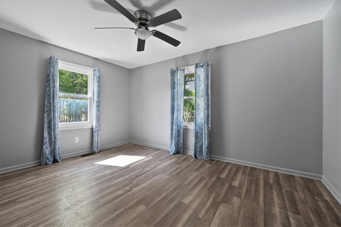 106 Torrington Road Walhalla, SC 29691 - Photo 18 of 29