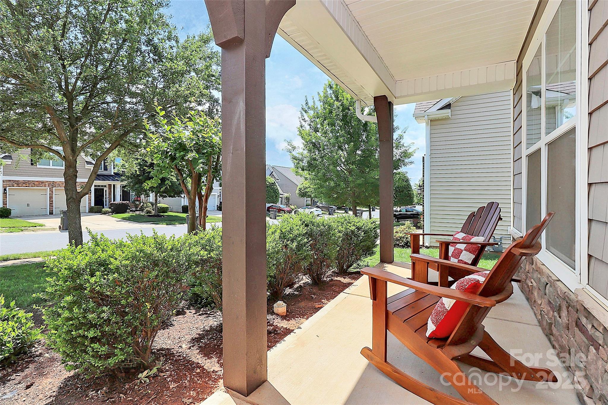 8916 Inverness Bay Road Charlotte, NC 28278 - Photo 2 of 48