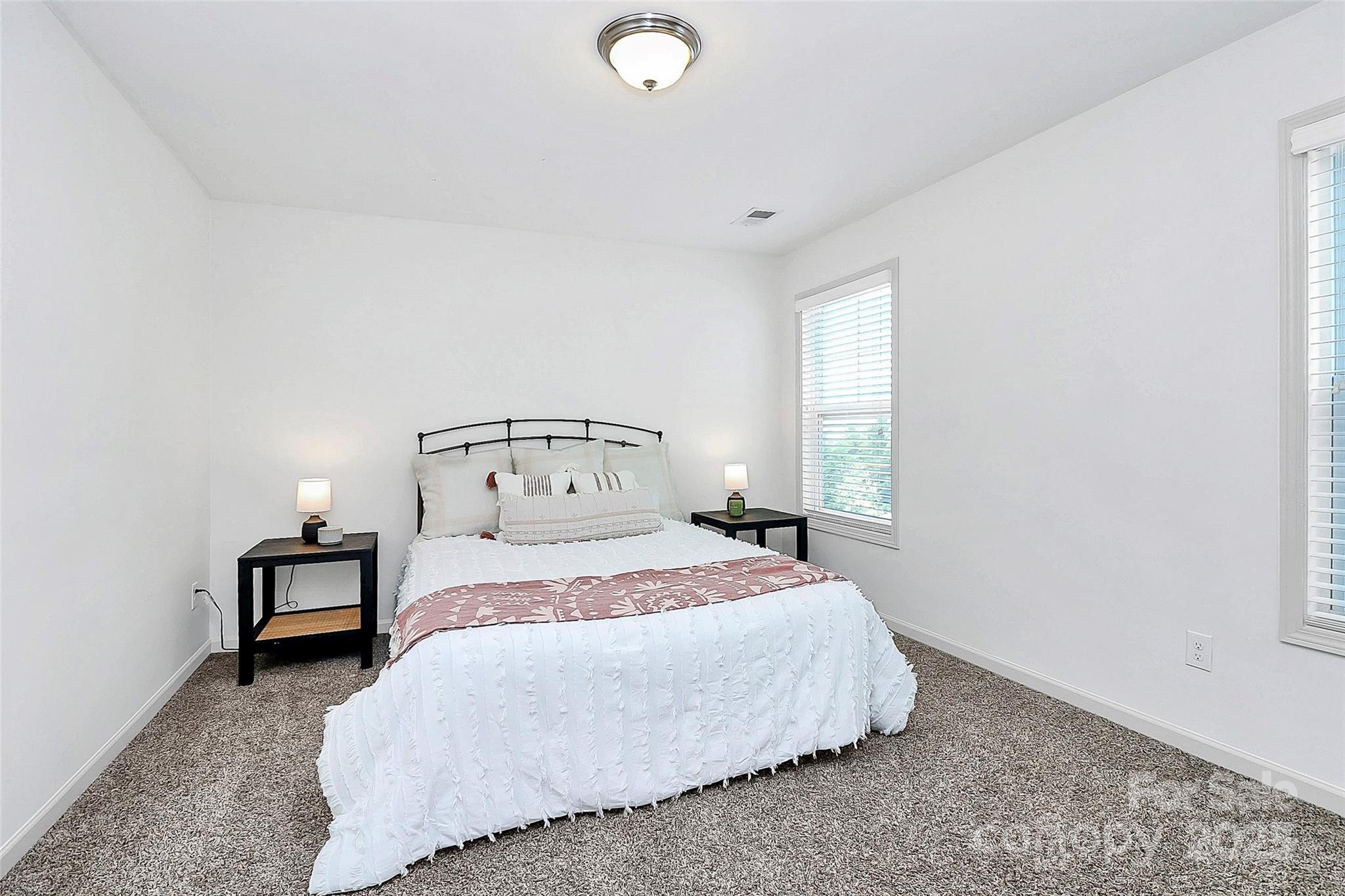 8916 Inverness Bay Road Charlotte, NC 28278 - Photo 35 of 48