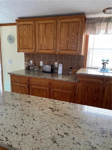 $275,000 | 22093 Jasper Trail, Maryville, MO 64468