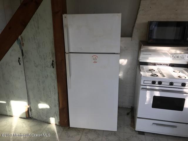 442 Silverton Road Brick, NJ 08723 - Photo 17 of 25 351-520055 kitchen (3)