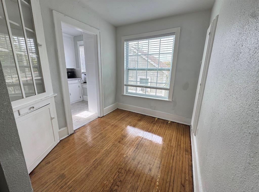 1310 28th Street North, Unit UPPR St. Petersburg, FL 33713 - Photo 8 of 20