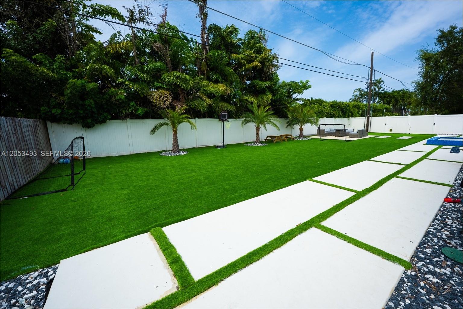 1061 Southwest 18th Street Boca Raton, FL 33486 - Photo 16 of 20