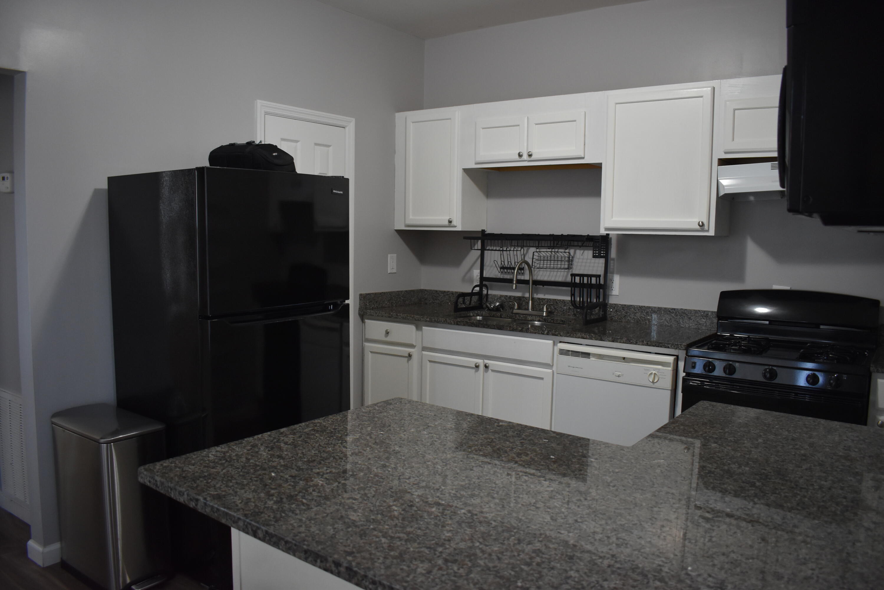 103 1st Street Augusta, GA 30901 - Photo 6 of 15 DSC_0010