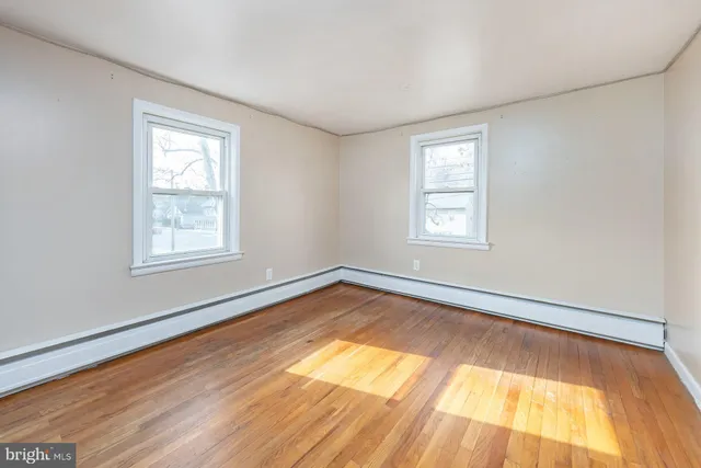 $275,000 | 34 Main Street, Swedesboro, NJ 08085