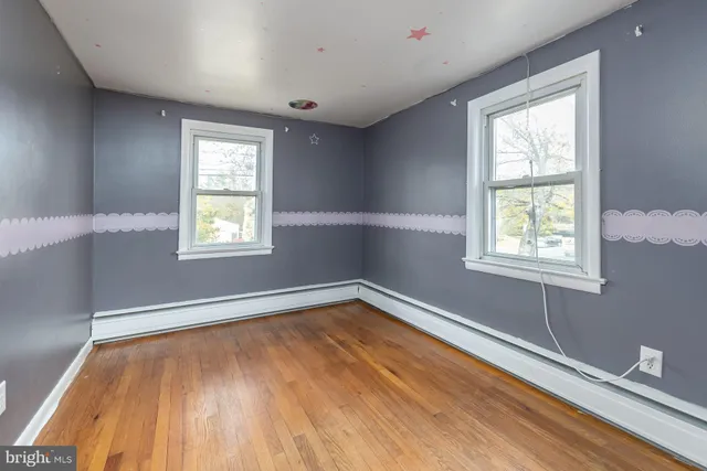 $275,000 | 34 Main Street, Swedesboro, NJ 08085