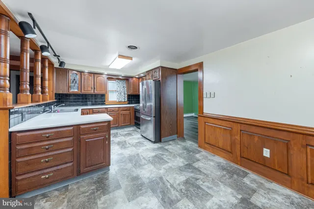 $275,000 | 34 Main Street, Swedesboro, NJ 08085