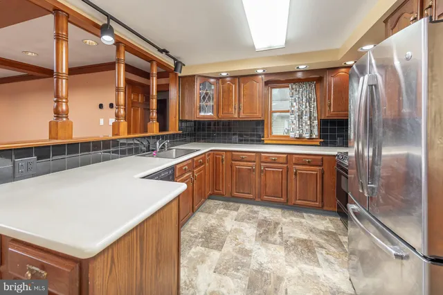 $275,000 | 34 Main Street, Swedesboro, NJ 08085