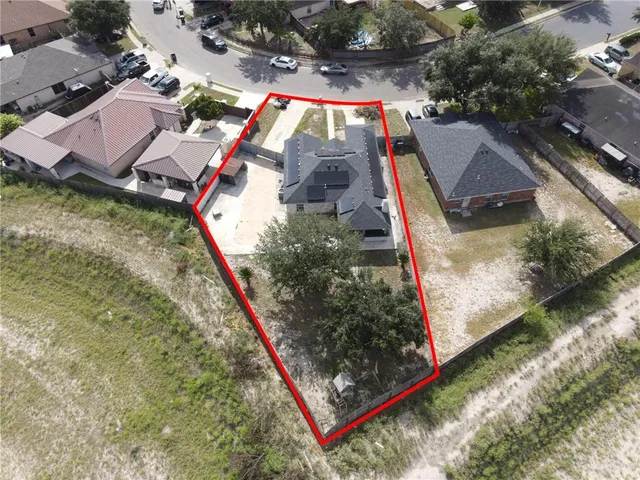 $1,700 | 2707 Silver Oak Avenue, Mission, TX 78574