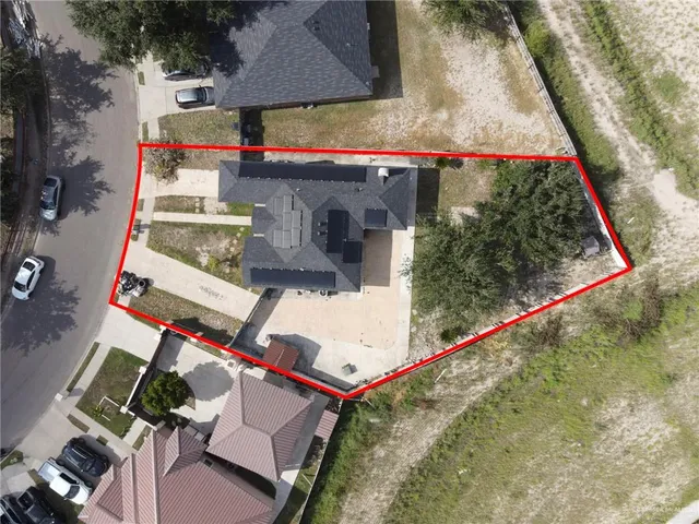 $1,700 | 2707 Silver Oak Avenue, Mission, TX 78574