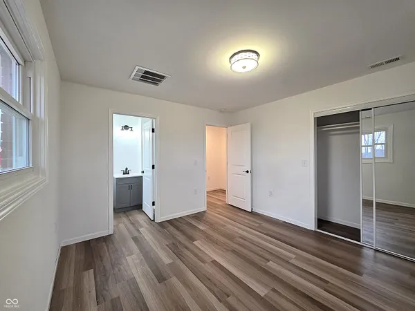 $425,000 | 11 South 1050th Street West, Jamestown, IN 46147