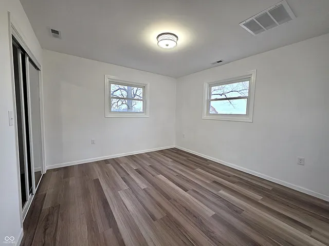 $425,000 | 11 South 1050th Street West, Jamestown, IN 46147