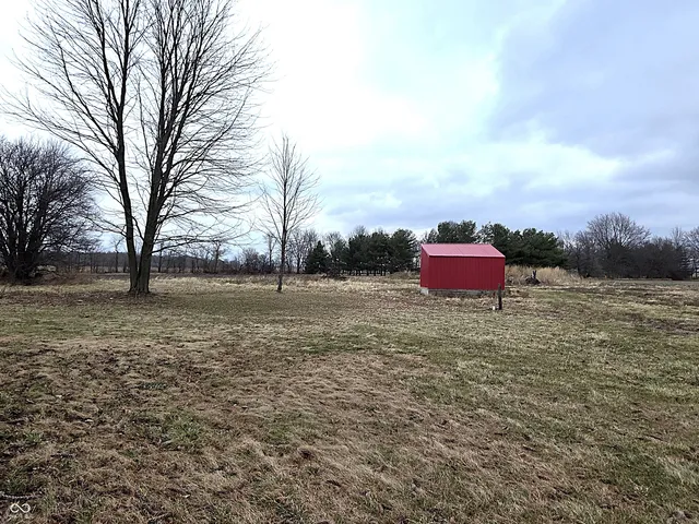 $425,000 | 11 South 1050th Street West, Jamestown, IN 46147