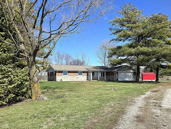 $425,000 | 11 South 1050th Street West, Jamestown, IN 46147