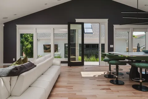 $1,895,000 | 1806 5th Avenue North, Nashville, TN 37208