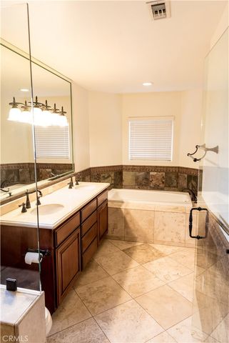 $5,850 | 4947 Fulton Avenue, Sherman Oaks, CA 91423