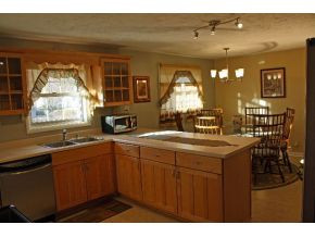 410 3rd Avenue Hampton, TN 37658 - Photo 2 of 11 Photo 2