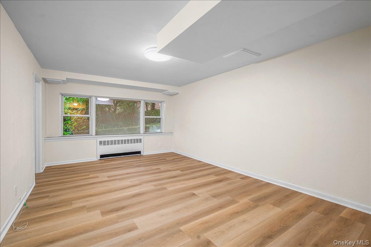437 Pelham Road, Unit A New Rochelle, NY 10805 - Photo 7 of 16 Gallery Image 7