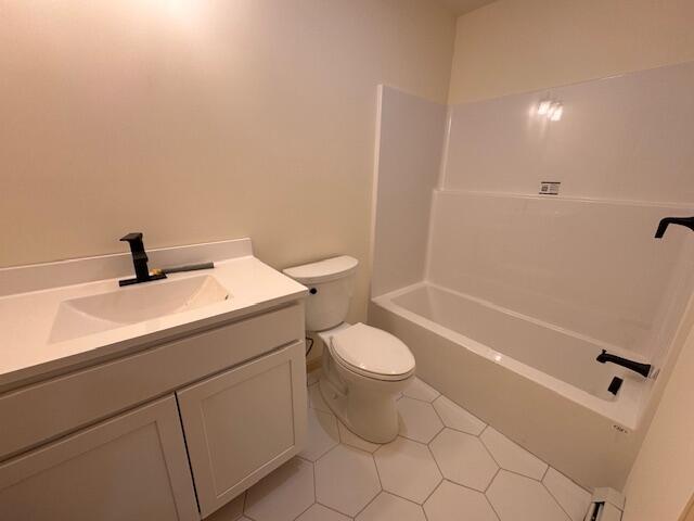 4 Colonial Drive Raymond, ME 04071 - Photo 8 of 15 IMG_5653