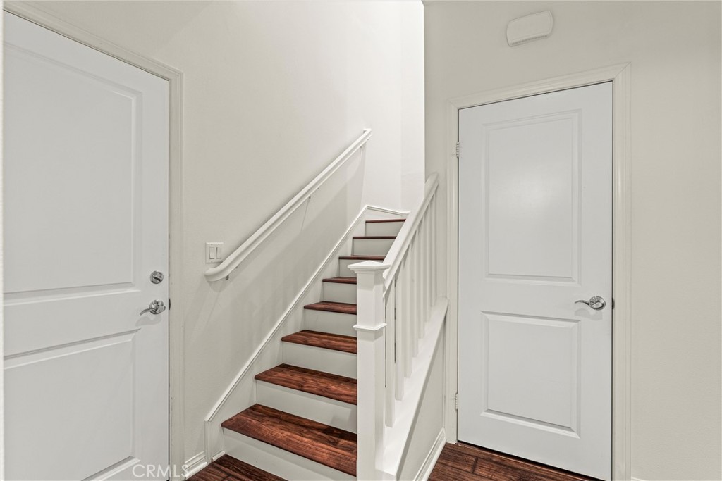 52 Bijou Irvine, CA 92618 - Photo 16 of 33 Direct garage access andlarge closet ~