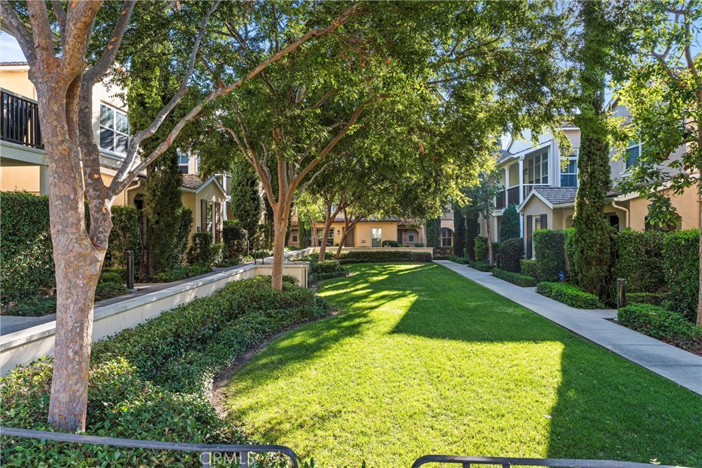 52 Bijou Irvine, CA 92618 - Photo 26 of 33 Outdoor greenbelt in front of the home~