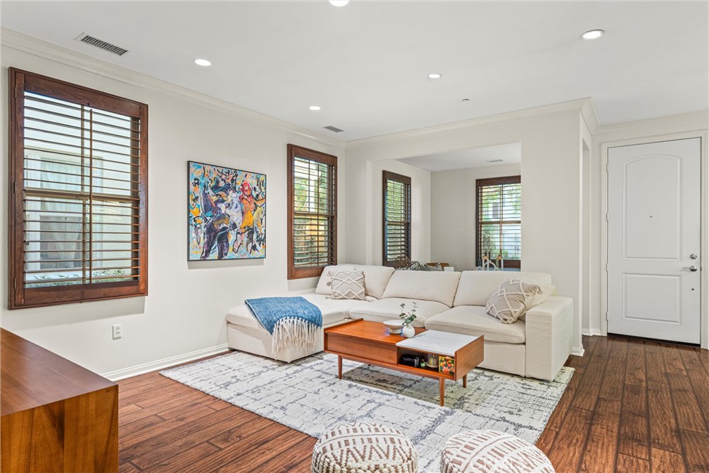 52 Bijou Irvine, CA 92618 - Photo 4 of 33