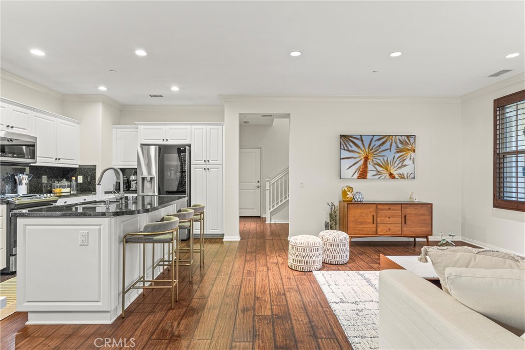 52 Bijou Irvine, CA 92618 - Photo 8 of 33