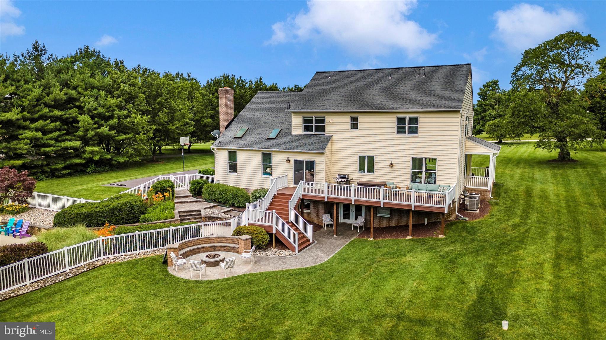 2851 Sommersby Road Mount Airy, MD 21771 - Photo 5 of 36 Gallery Image 5