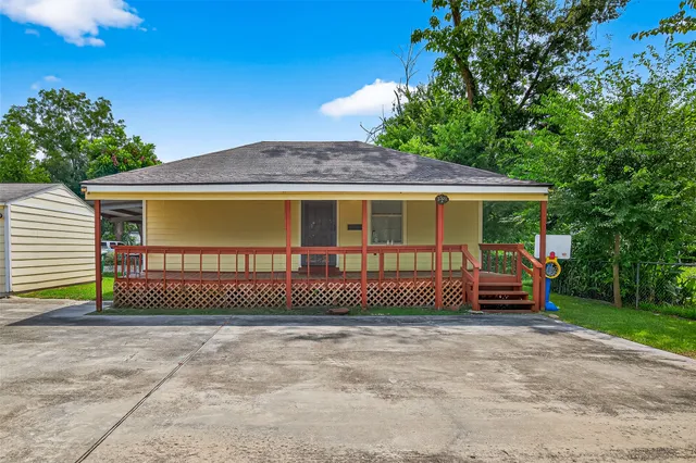 $350,000 | 3302 Sparks Street, Houston, TX 77093