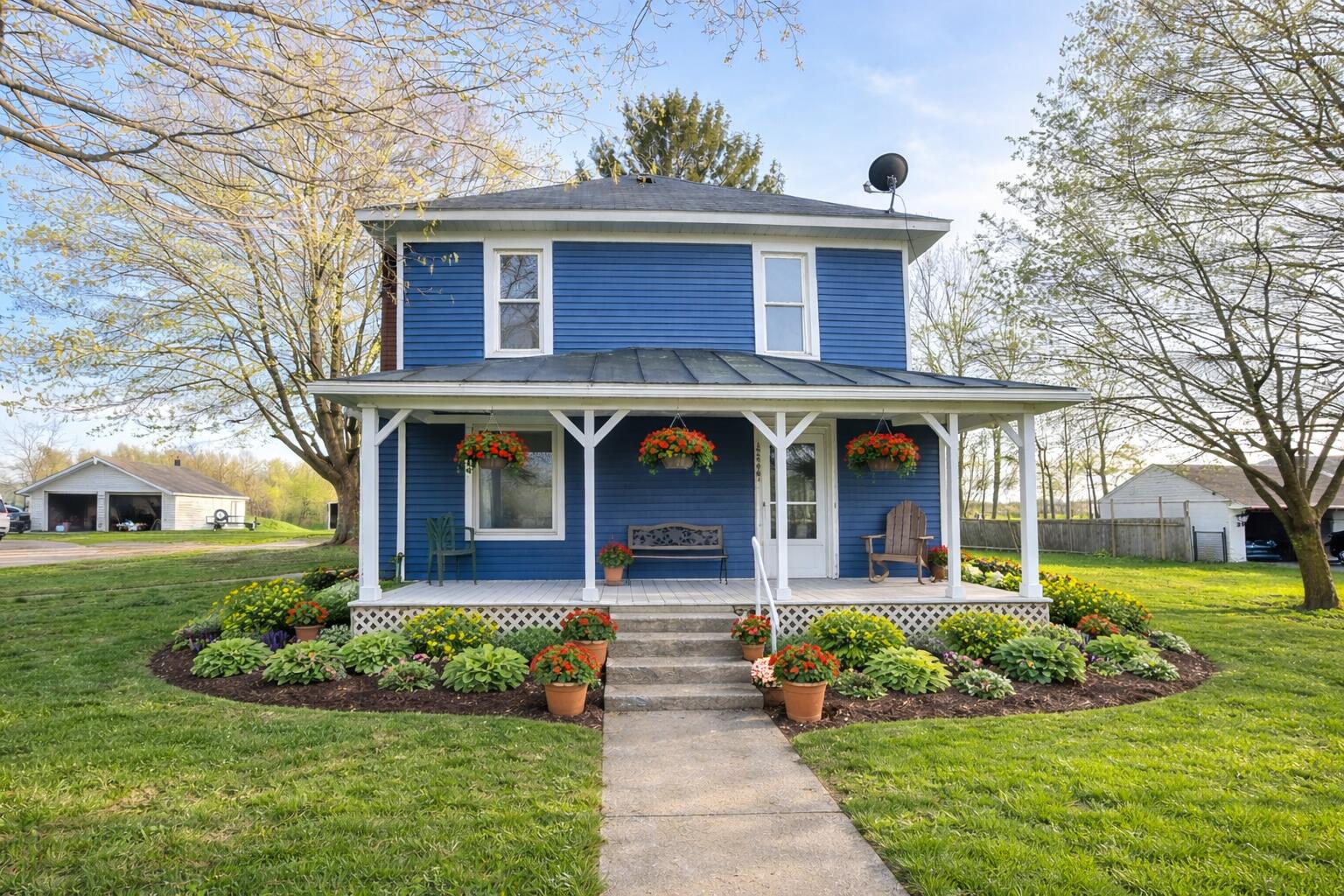 2249 East Montgomery Road Hillsdale, MI 49242 - Photo 2 of 31 1000038480